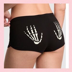 ☠️🖤Victoria’s Secret PINK Cotton Dorm Boyshort Skeleton Hands Glow-In-The-Dark M